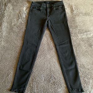Joe’s Jeans Black Skinny Ankle
